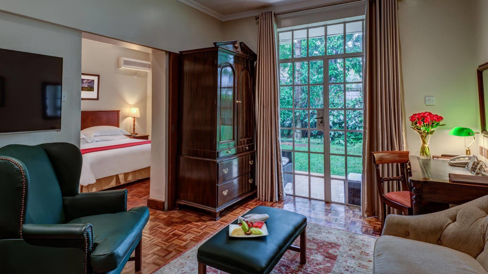 Southern Sun Mayfair Найроби Экстерьер фото