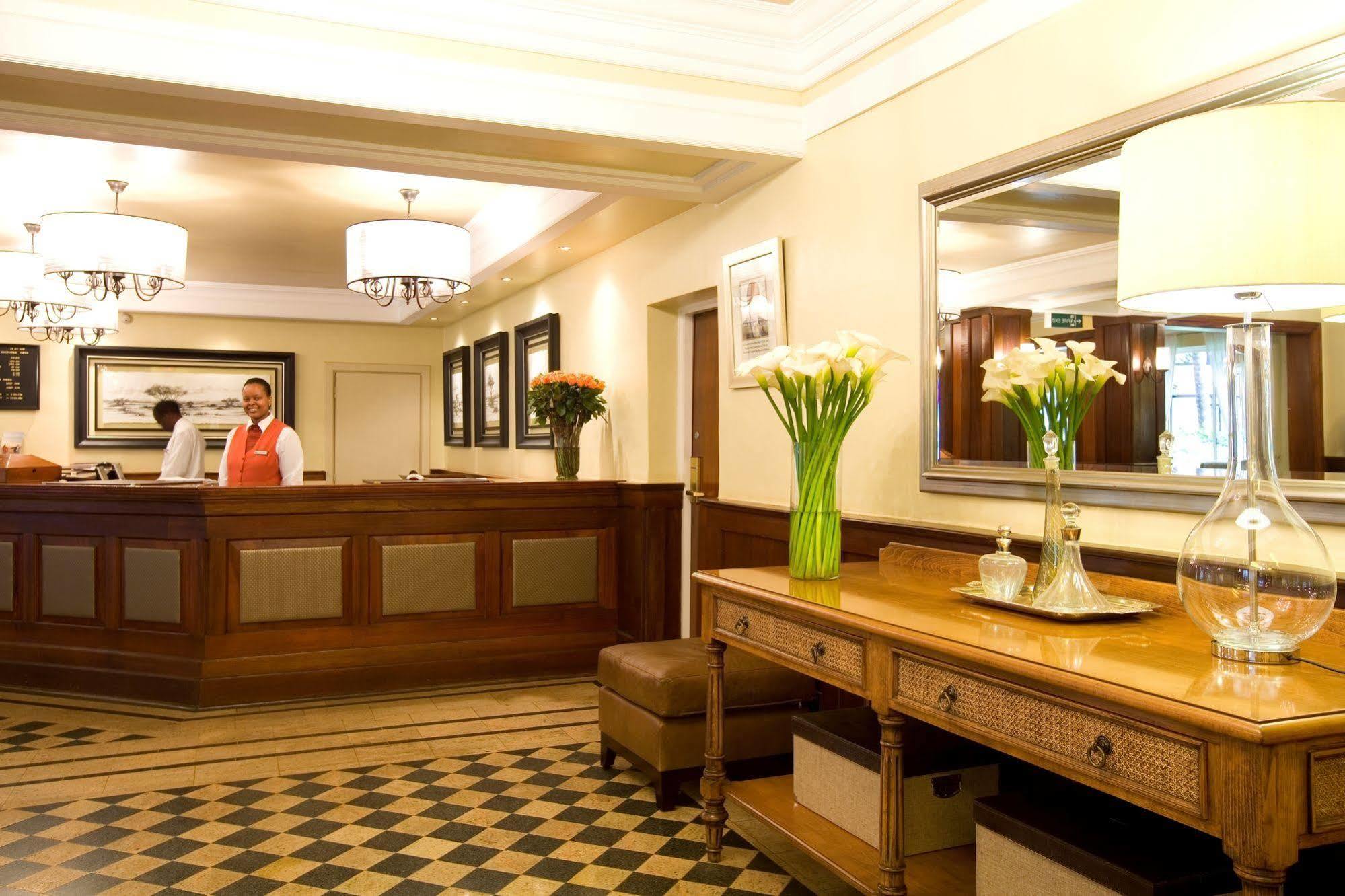 Southern Sun Mayfair Найроби Экстерьер фото